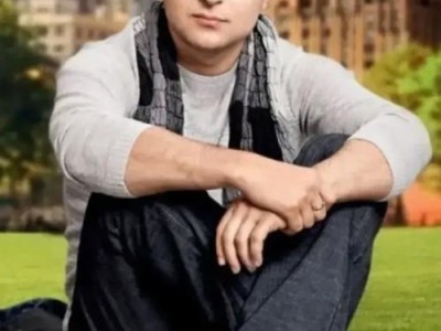 打馕小伙与泽连斯基的奇妙相似，新疆美食背后的世界政治文化